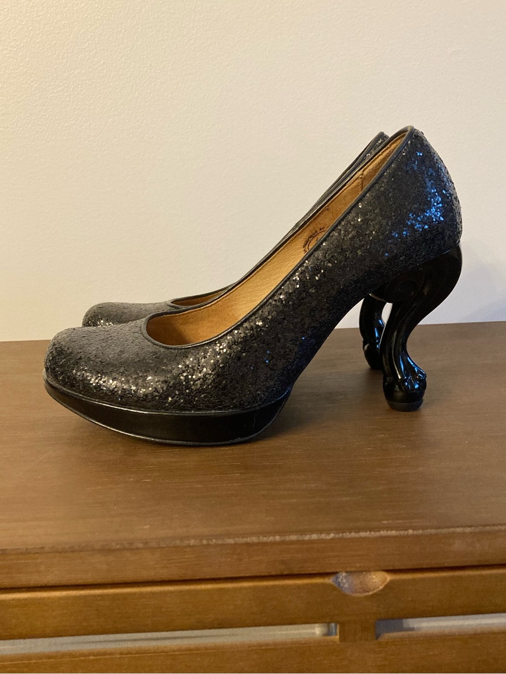 Fluevog Queen Transcendent Escarpin shoes